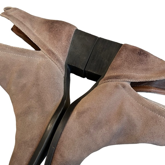 Jeffrey Campbell Muskrat Cut Out Slip on Bootie, Sz 7 - Picture 11 of 16